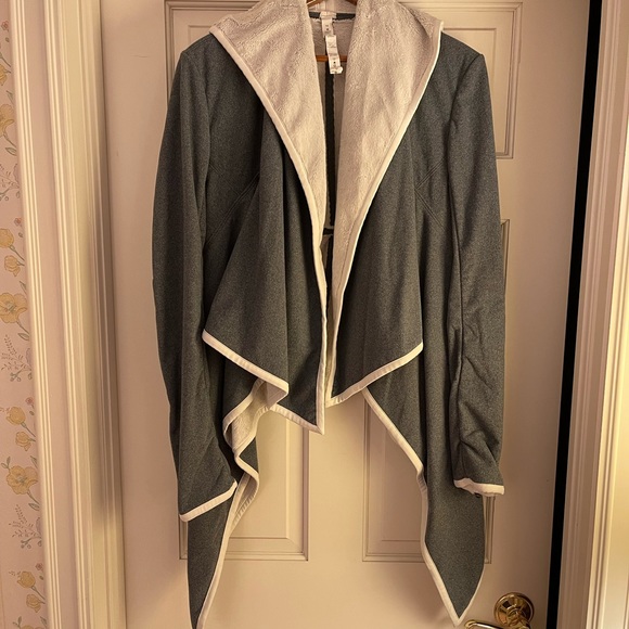 Yoga Wrap Jacket